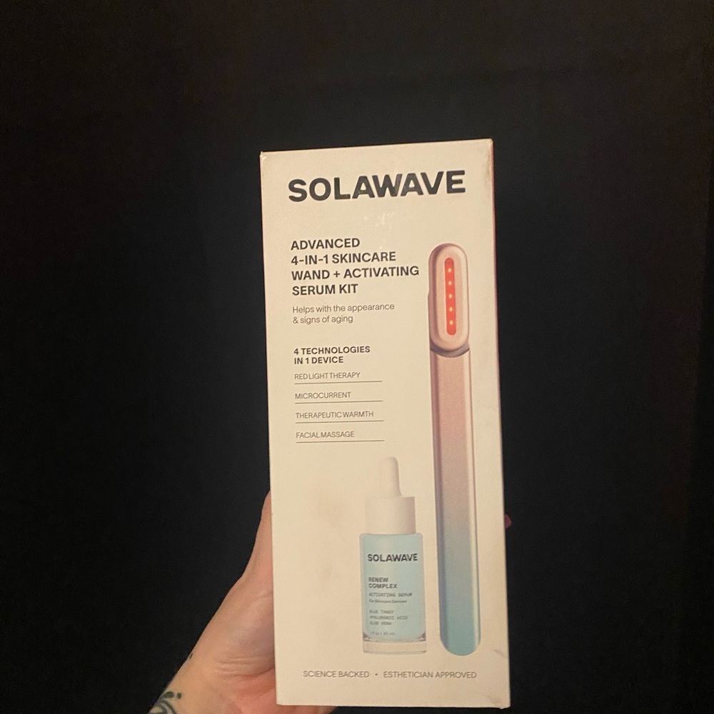 Solawave wand and serum set